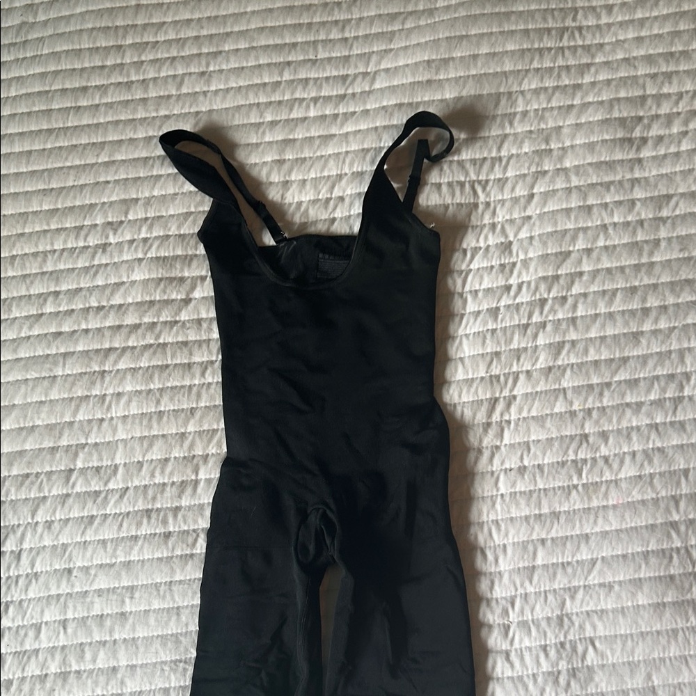 New spanx shapewear size m